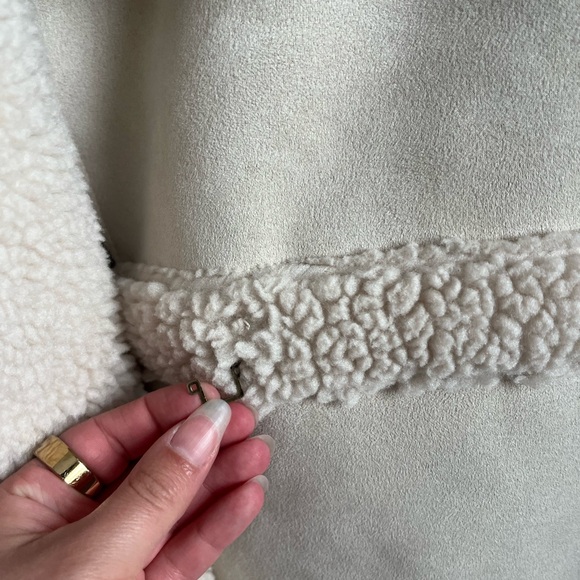 Bear paw coat - Picture 5 of 5